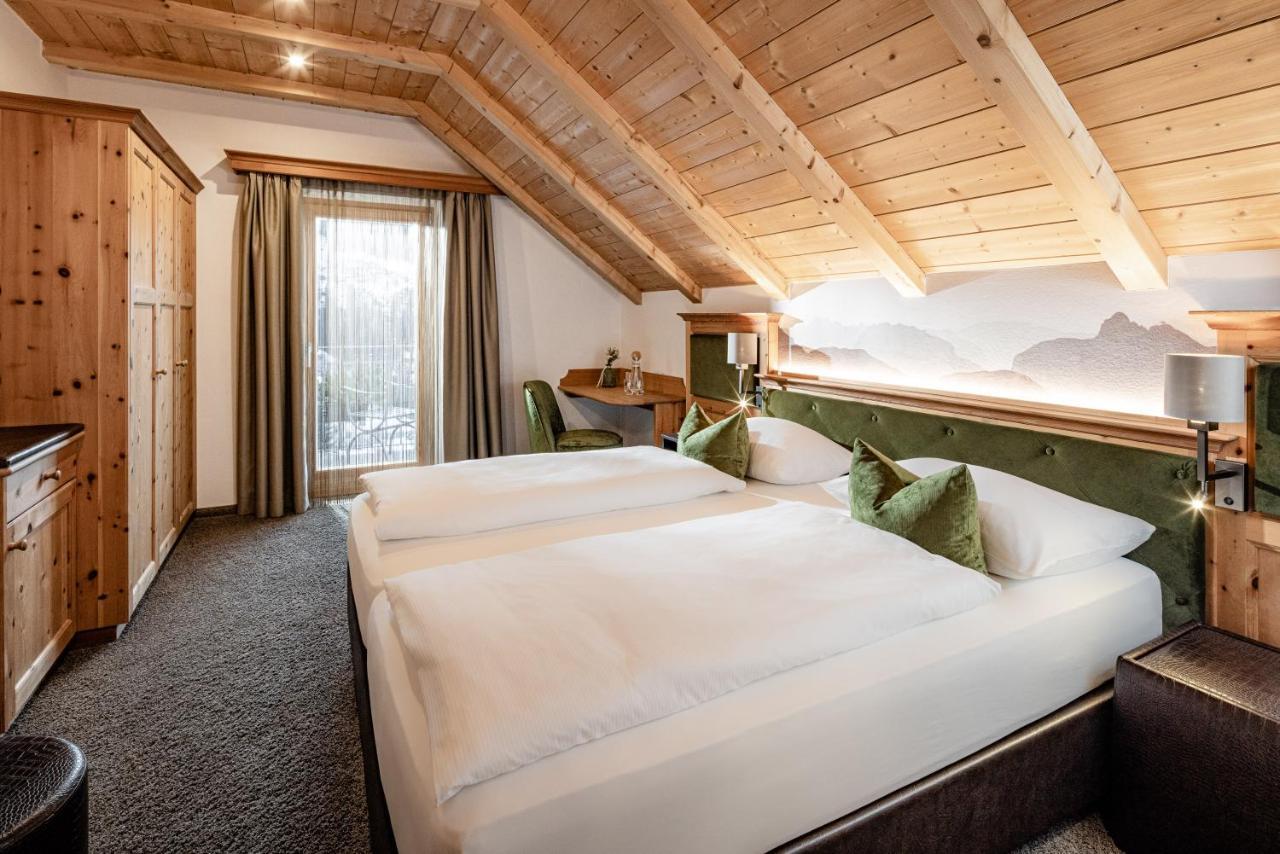 Boutique & Fashion Hotel Maciaconi - Gardenahotels Santa Cristina Val Gardena Eksteriør billede